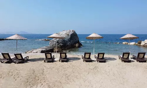 هتل پاین بی هالیدی ریزورت کوش آداسی